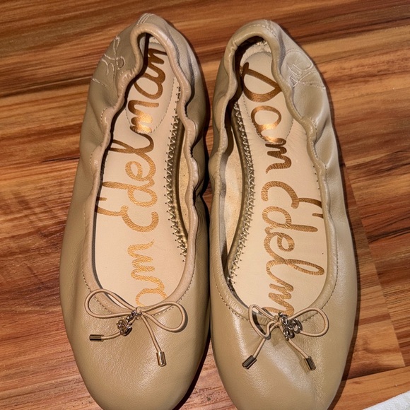 Sam Edelman Women's Tan Leather Loafers - Picture 2 of 3